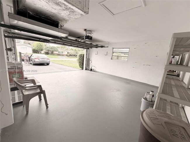 Building Photo - 5011 Madison St