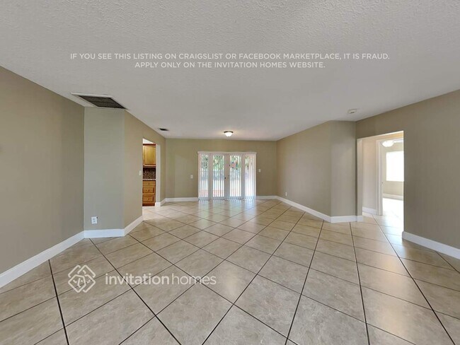 Building Photo - 1931 NE 43rd Ct