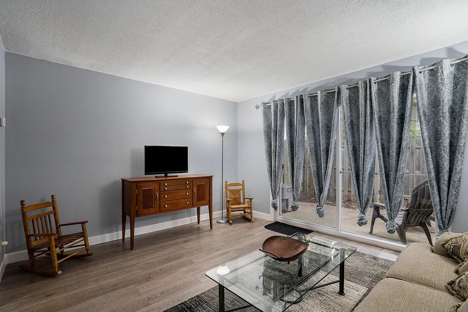 Building Photo - 3567 Kenbrooke Ct