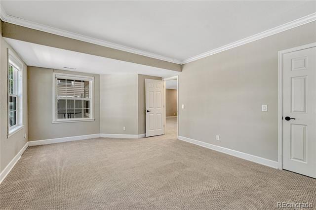 Building Photo - 9885 Greensview Cir