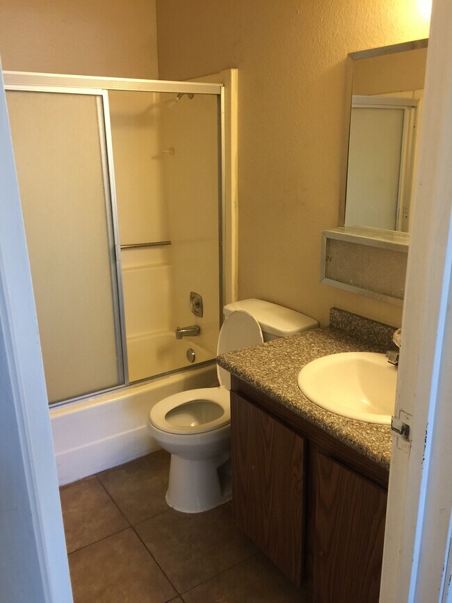 Building Photo - 1372 Pattee Cir