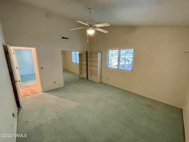 Building Photo - 4571 E Flintwood Ln