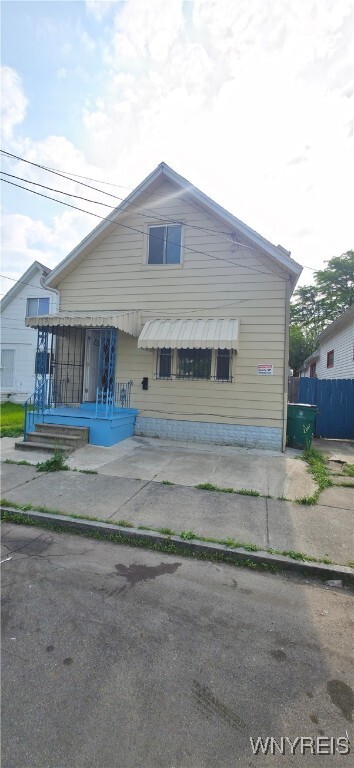 Primary Photo - 97 Quincy St