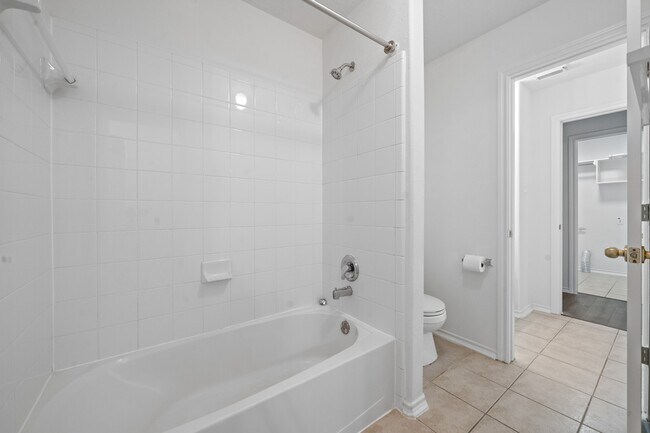 Building Photo - 5803 Afton Ridge Ln