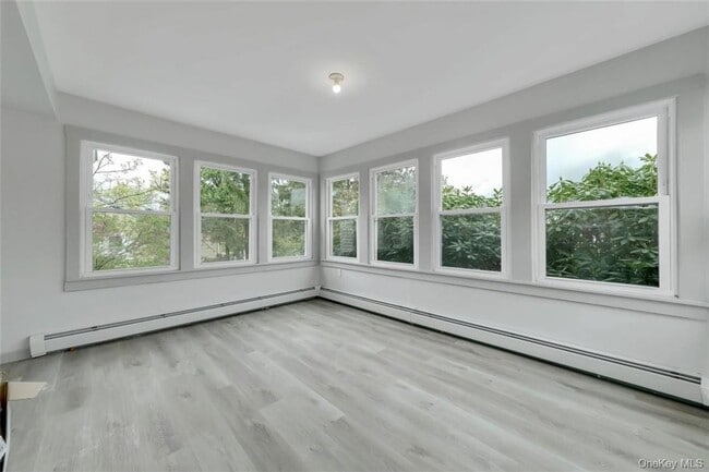 Building Photo - 32 Highland Dr