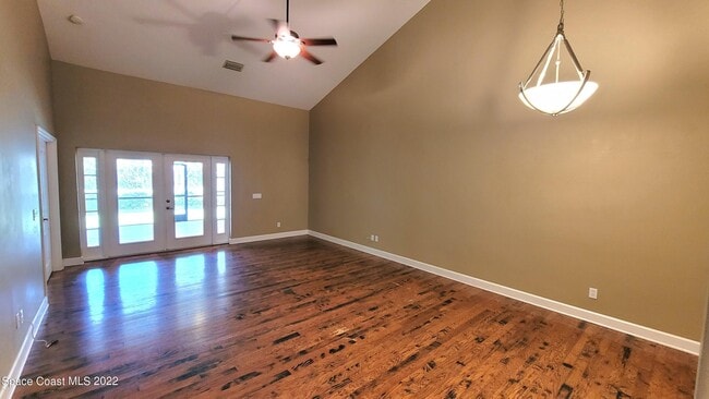 Building Photo - 2577 Sykes Creek Dr