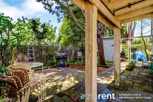 Building Photo - 3 br, 2 bath Triplex - 138 Wilson St, San ...