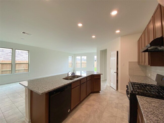 Building Photo - 28319 Aperture Ct