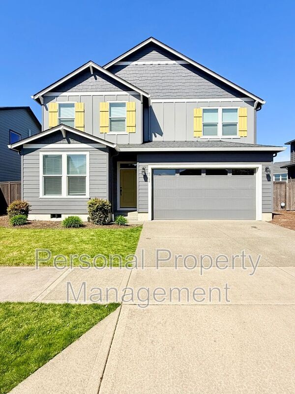 Building Photo - 8728 N 1st St