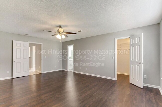 Building Photo - 4428 Pilgrim Way