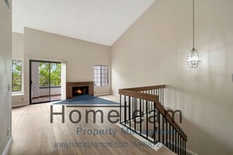 Building Photo - 2 BR / 2 BA 1270 Sq ft./ Chula Vista Townhome