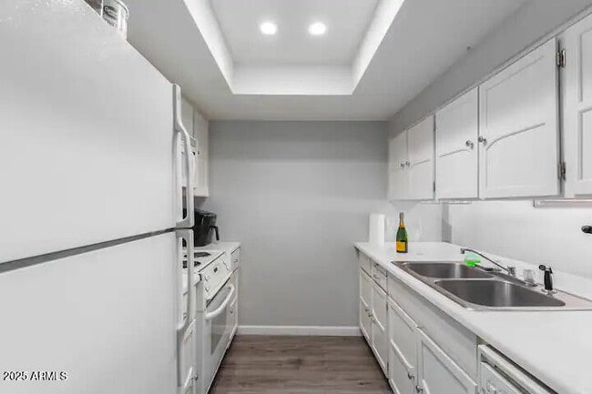 Building Photo - 3039 N 38th St