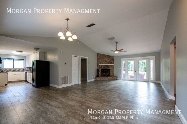 Building Photo - 11448 Sugar Maple Pl S