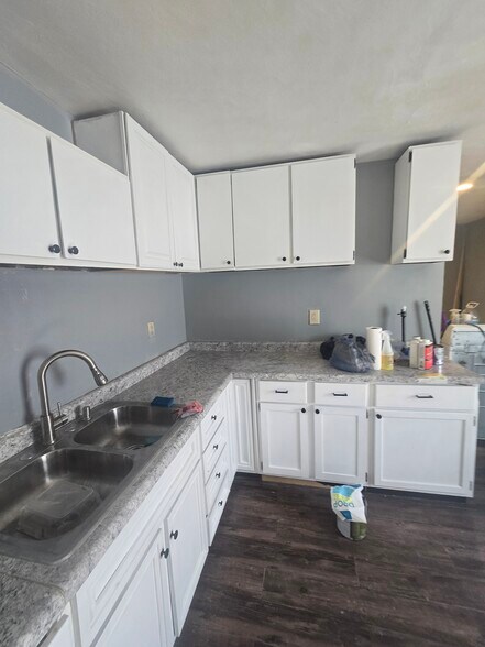 Primary Photo - 21648 Gailine Ave