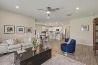 Building Photo - 3141 Poinciana St