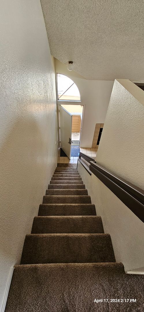 Building Photo - Centrally Located Village Green Two Story ...