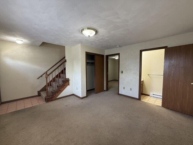 Building Photo - Secluded Two Bedroom Townhome Minutes from...