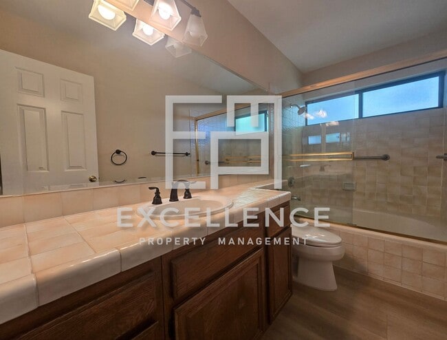 Building Photo - Beautiful 3/2 House - Dogs Negotiable, All New LVT Flooring, Covered Patio and Yard