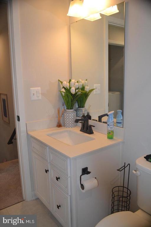 Building Photo - 1015 Rampart Dr