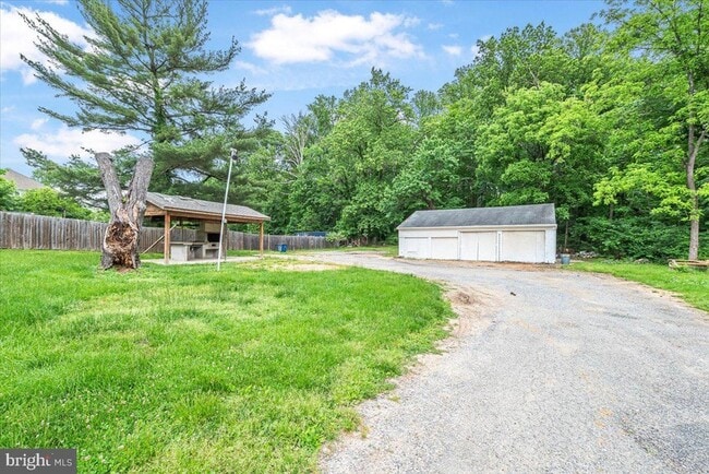 Building Photo - 17709 Norwood Rd