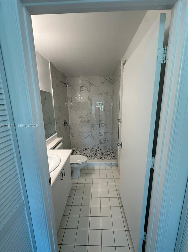 Building Photo - 4848 N State Rd 7