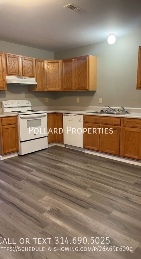 Building Photo - 417 Briden