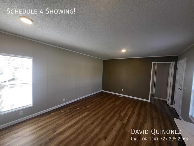 Building Photo - 266 N Blackwood Dr