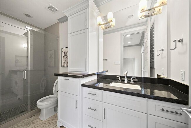Building Photo - 2905 Bering Dr