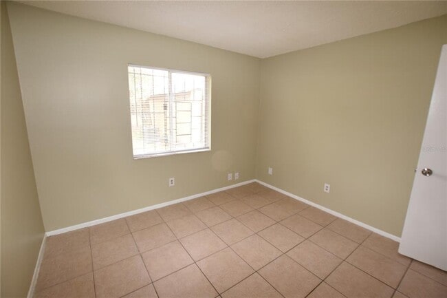 Building Photo - 3213 Split Willow Dr