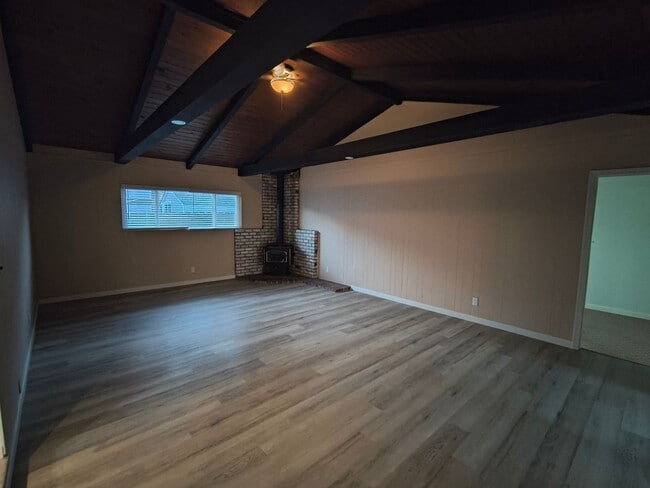 Building Photo - MUST SEE!!!!! Beautifully Remodeled Home in North Livermore!!!