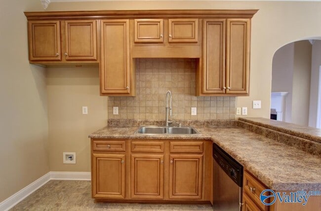 Building Photo - 13176 Arbor Ridge Dr