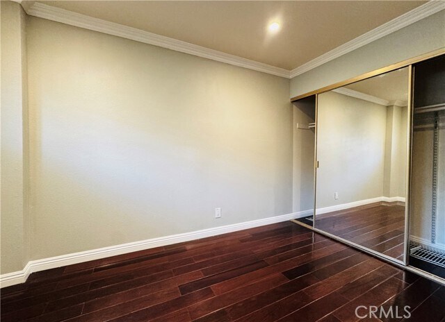 Building Photo - 848 W Huntington Dr