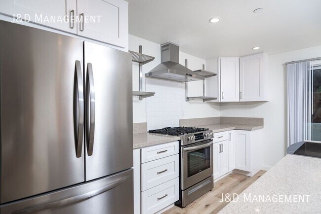 Building Photo - 3333 Reynard Way