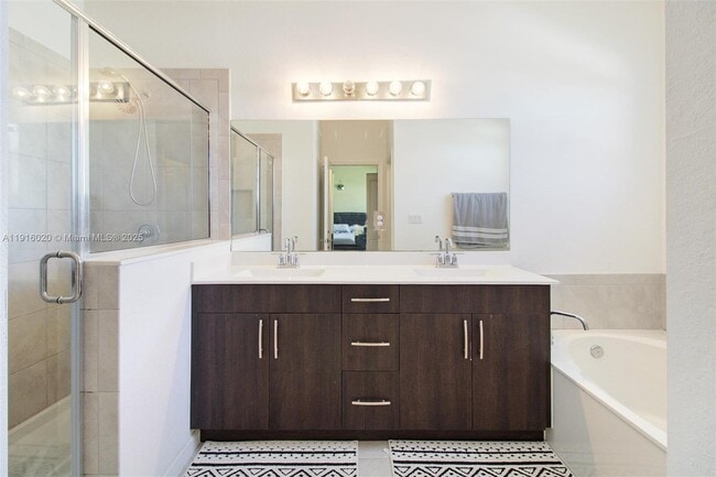 Building Photo - 13251 SW 274th Terrace