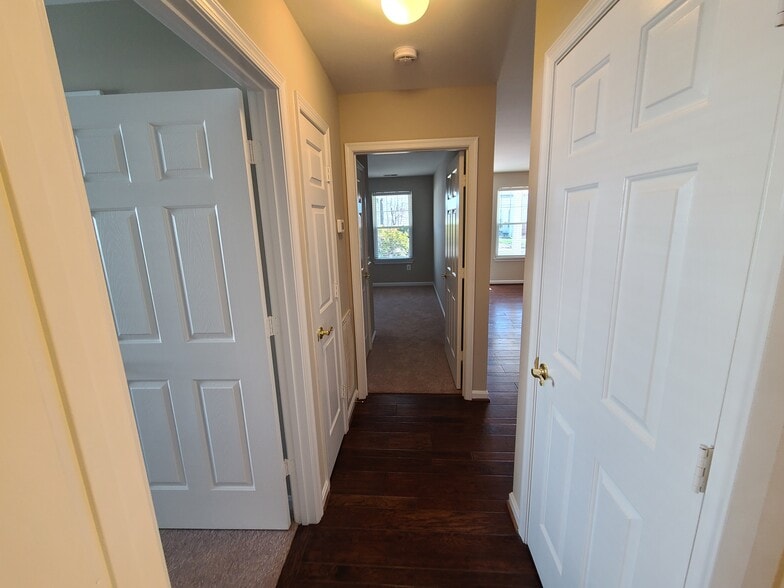 Hallway - 902 Parade Ln