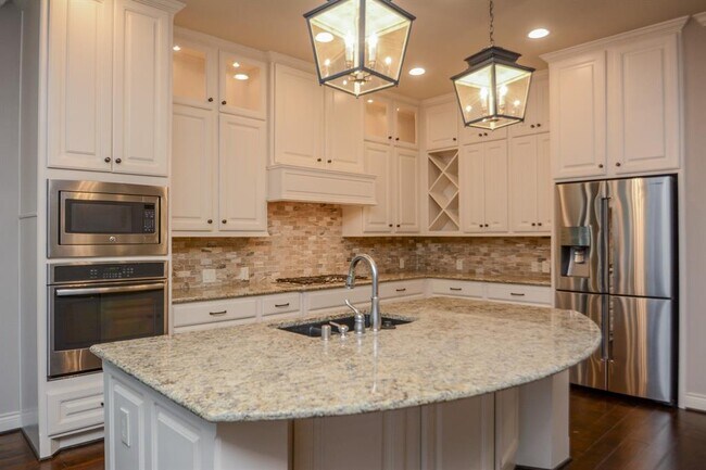 Building Photo - 64 Daffodil Meadow Pl