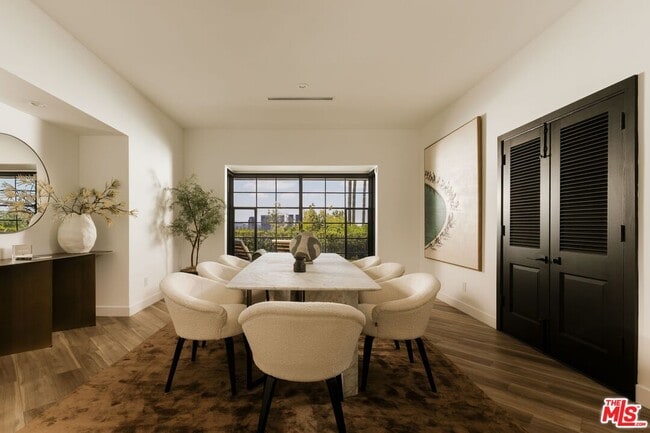 Building Photo - 10122 Sunbrook Dr