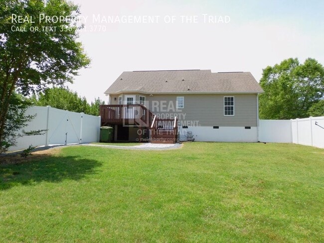 Building Photo - 4645 Beckel Ct