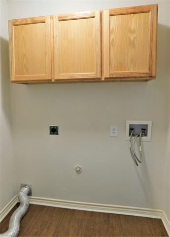 Building Photo - 5813 Brookside Dr