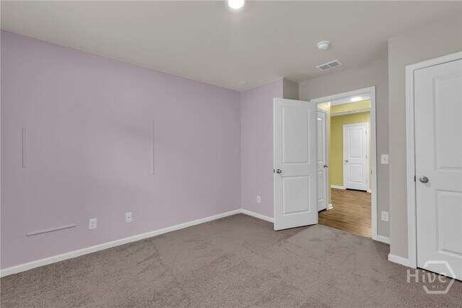 Building Photo - 233 Caribbean Village Dr