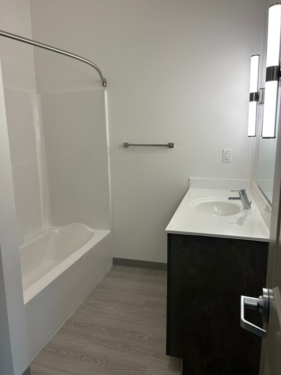 Building Photo - 626 Main St