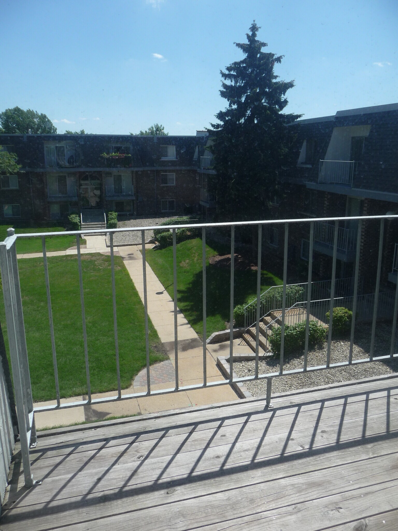 Building Photo - 920 Jonathon Ct