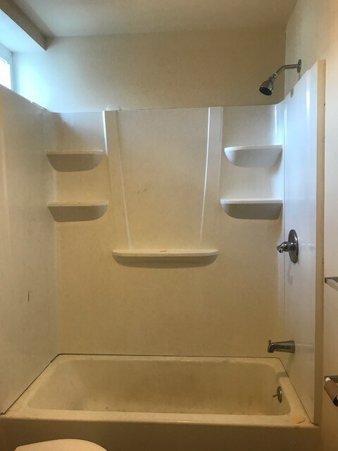 Building Photo - 2937 Weikel St