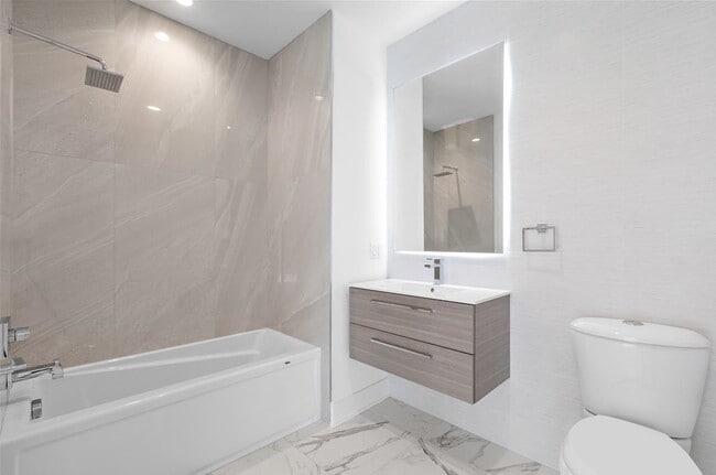 Building Photo - 6025 JFK Blvd E