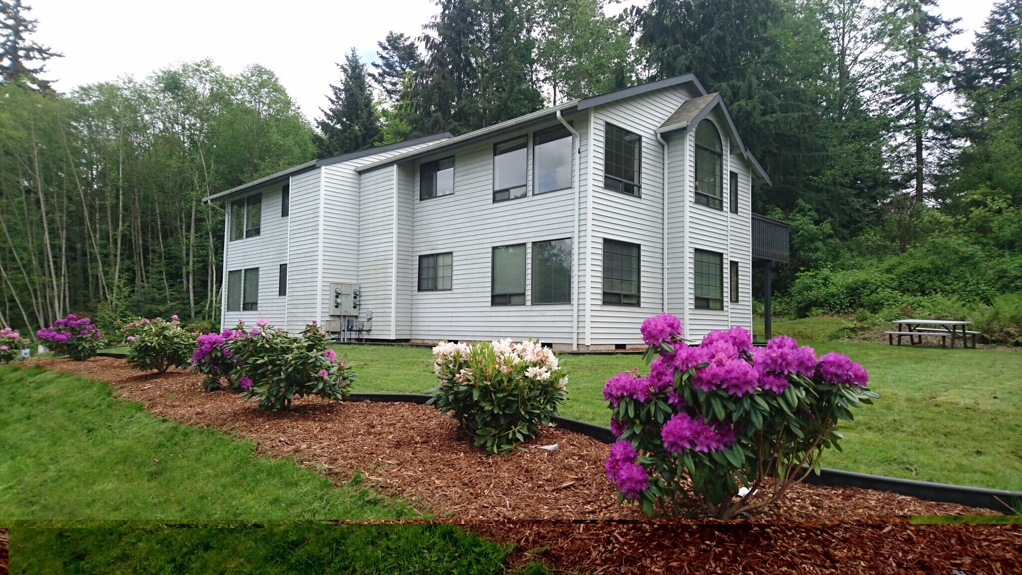 Building Photo - 853 San Juan Blvd