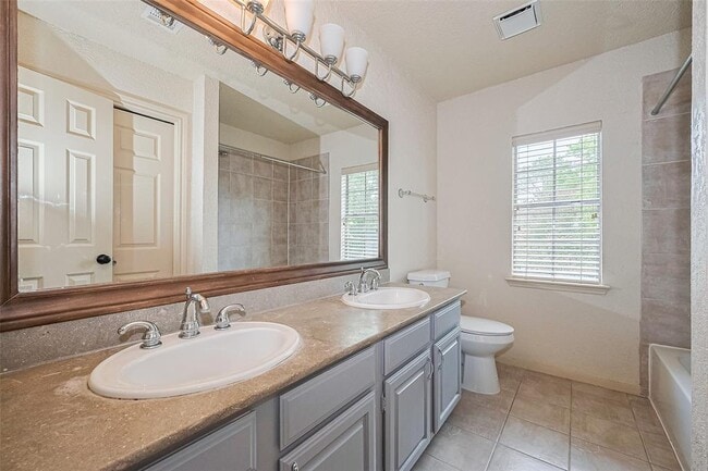 Building Photo - 3614 Bee Bayou Ln