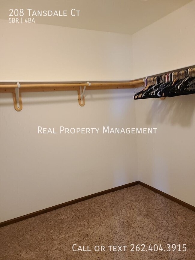 Building Photo - 208 Tansdale Ct