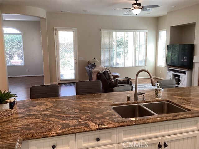 Building Photo - 24306 Whitetail Dr