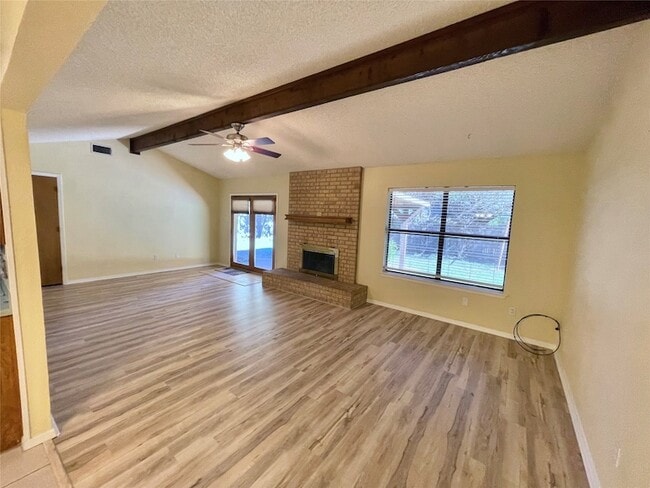 Building Photo - 706 Heritage Trail