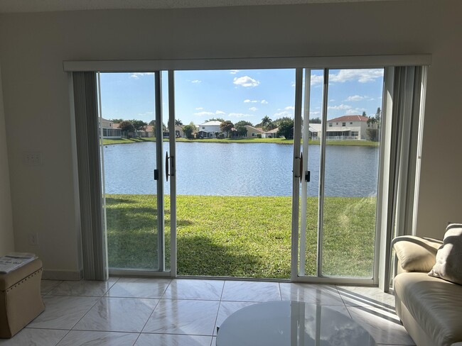 Building Photo - 9589 Tavernier Dr